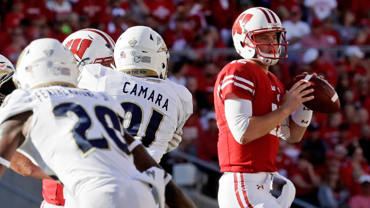RS freshman QB Hornibrook displaying strong poise, accuracy